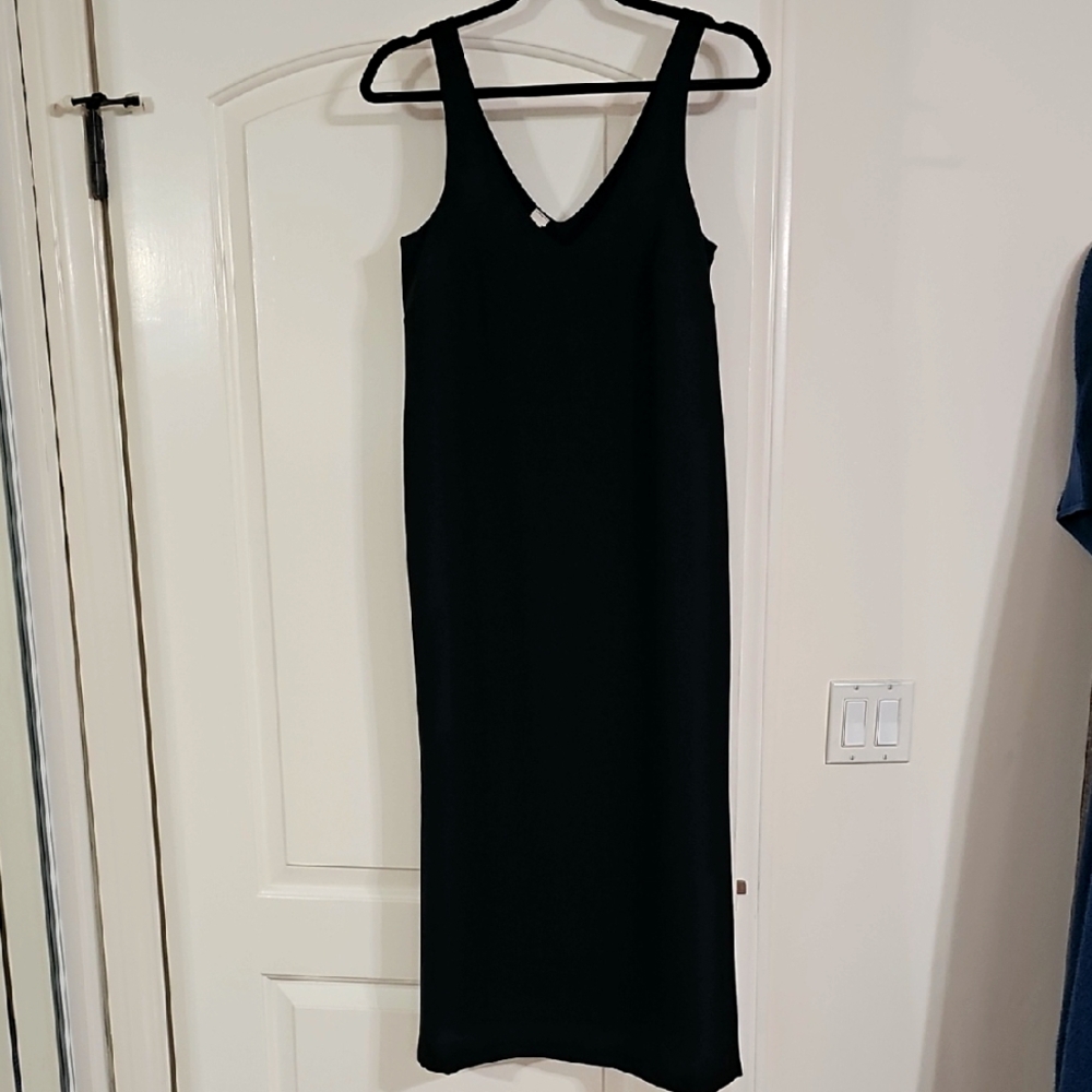 Lululemon Black V-Neck Dress